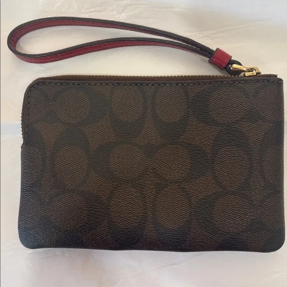 Coach wristlet and bag charm - Picture 2 of 4